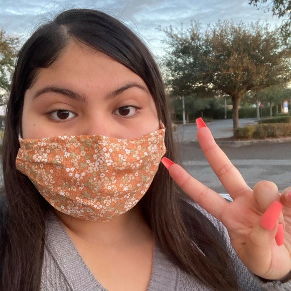 Meet your Posher, Deborah - Picture 1 of 1